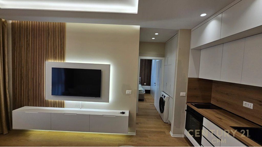 Super Apartament 1+1 me qira prane Bulevardit te Ri!