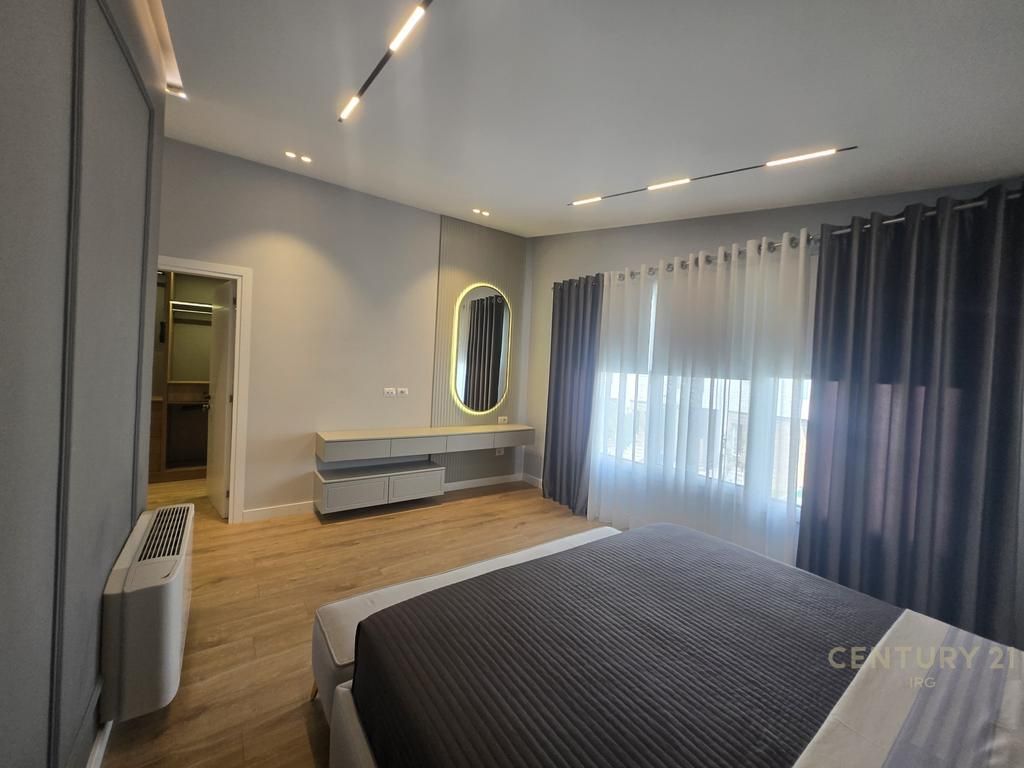 Villa with pool for rent in the Elysium Residence, Mjull-Bathore!