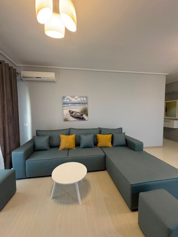 Apartament 2+1 per qera
