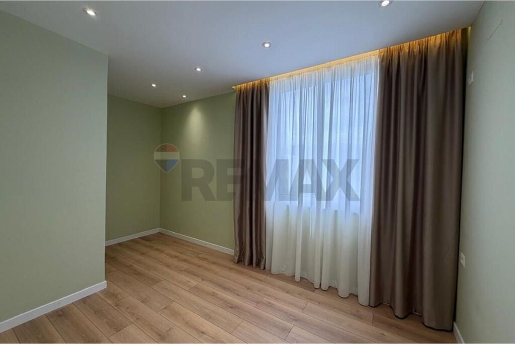 Appartamento - In Vendita - Myslym Shyri, Tirana 235.000 €