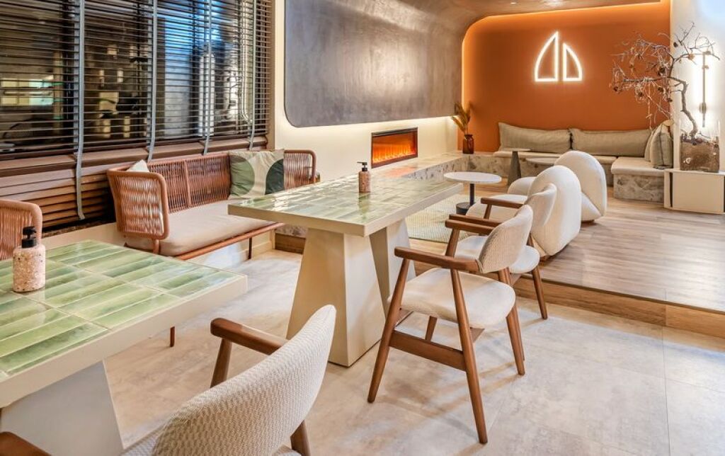 BAR RESTAURANT FOR RENT NEAR WILLSON SQUARE (ILLUSTRATIVE PHOTO)