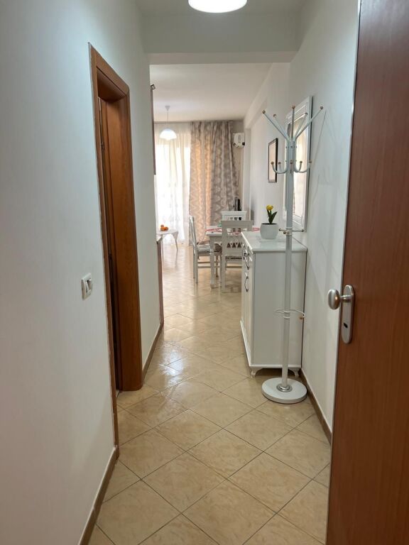 Per qira apartament 1+1 Pallati i Sportit Durres