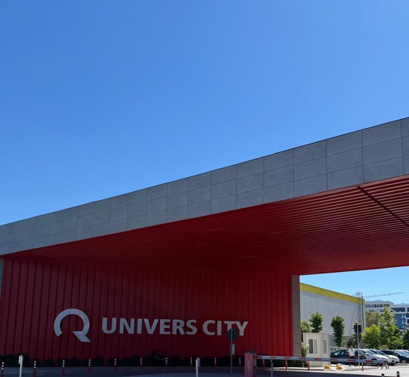🏡 Vendesi in vendita 2+1+2 a Univers City