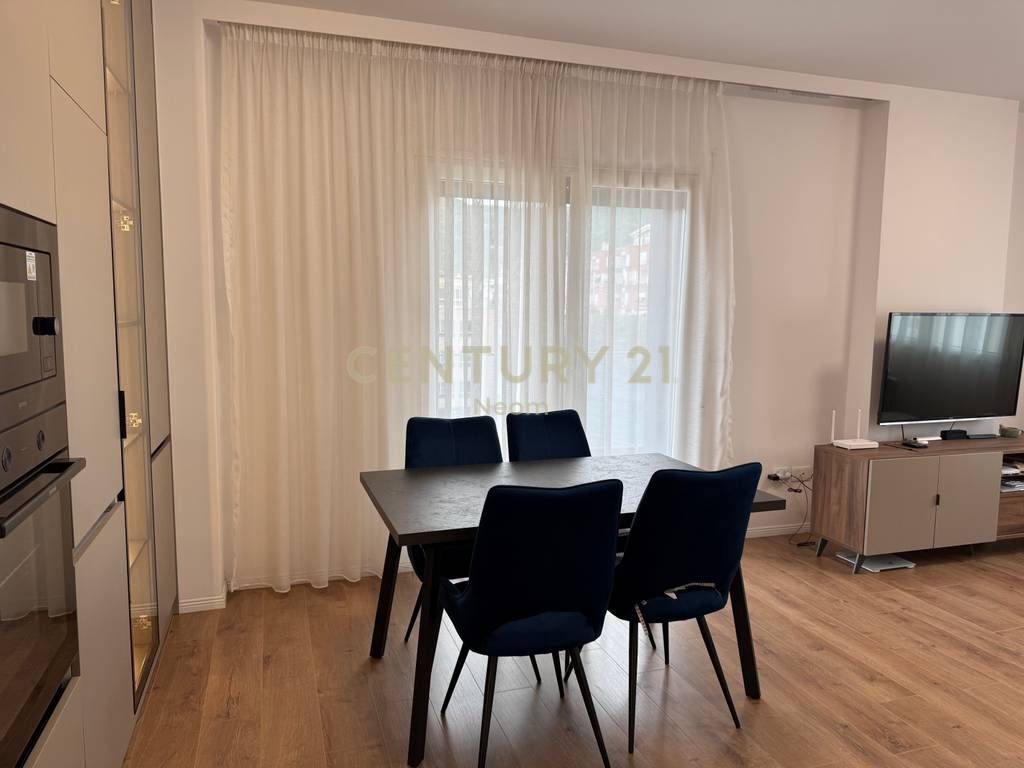 SHITET APARTAMENT 2+1+2 KODRA E DIELLIT 280,000 €