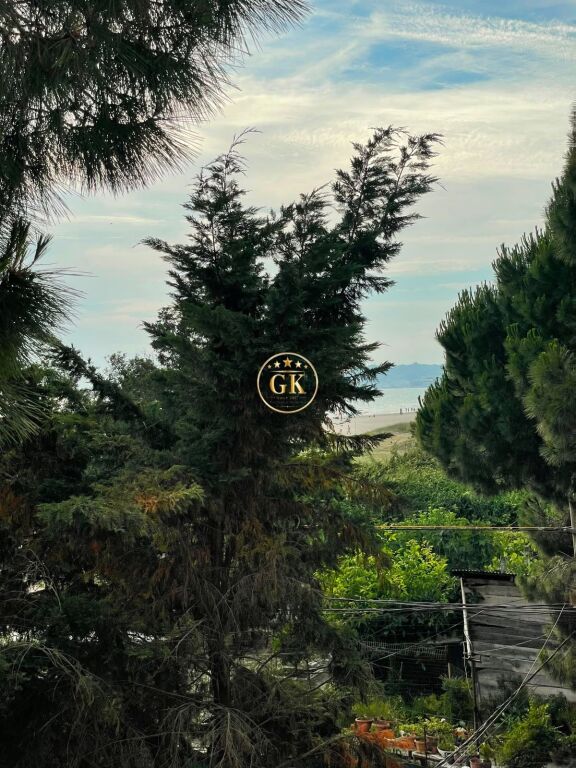 🏡 Apartament Me Qera 1+1 + Ballkon Pranë Majestic Shkembi Kavajes