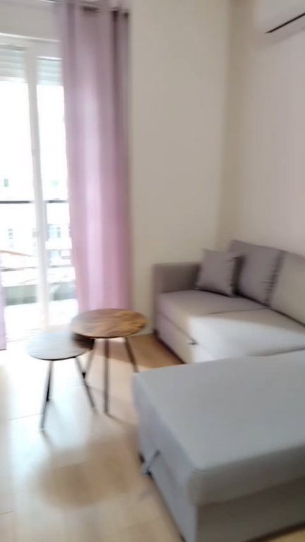 Apartament 1+1 per qera Univers City !