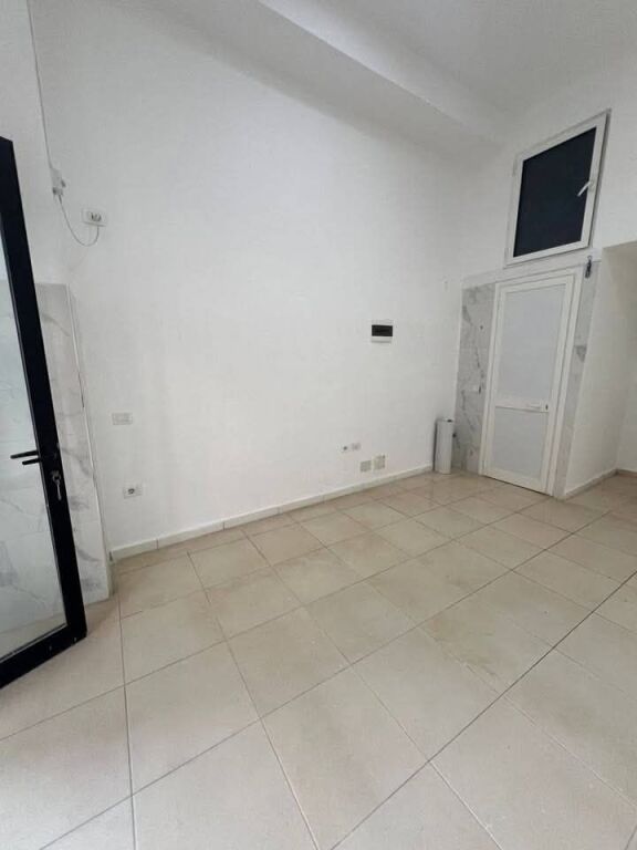 DYQAN ME QIRA 36 M2 - ASTIR, TIRANE