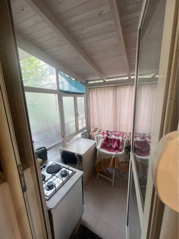 Apartament Studio 1+1+ballkon Me Qira - Liqeni i Thate, Tirane