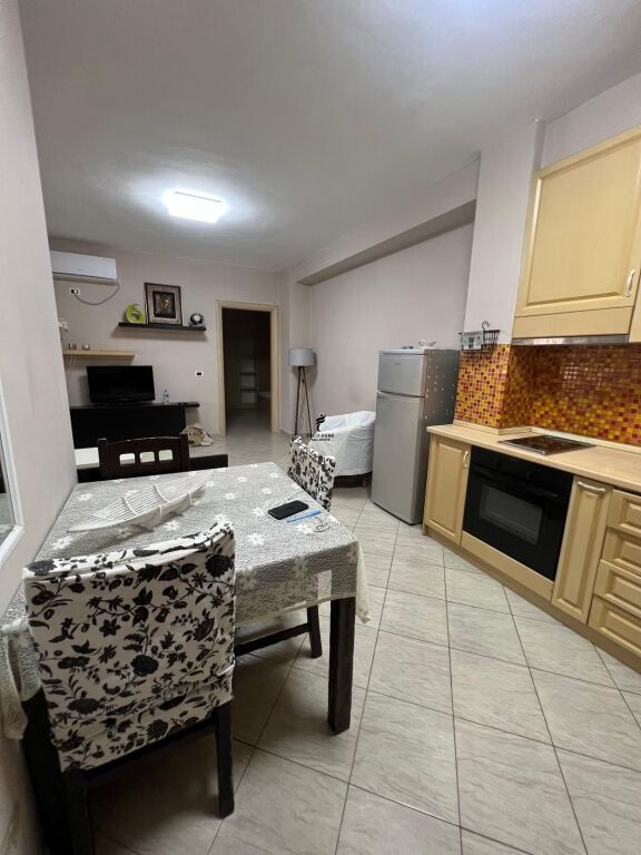 APARTMENT FOR RENT 2+1 WILLSON SQUARE 75,000 LEKE FH-78902