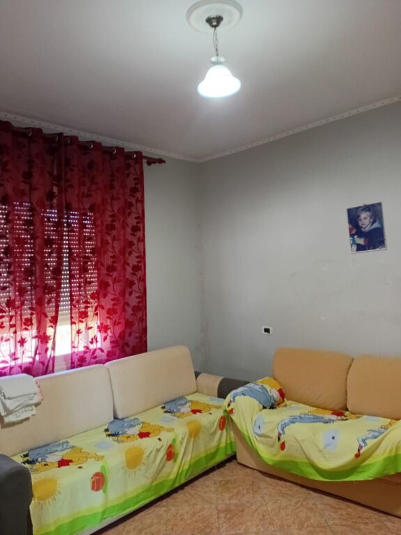 Apartament me qera
