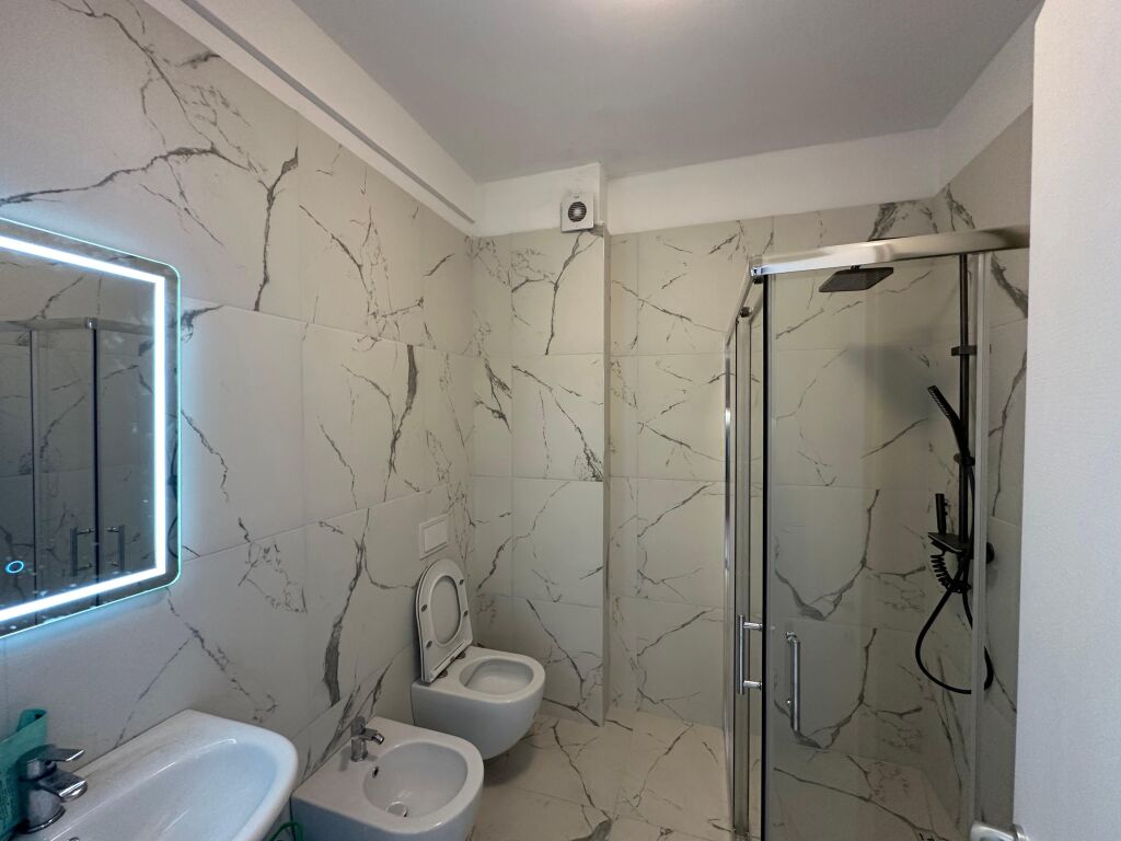 In affitto 1+1 univers city qui 450 euro