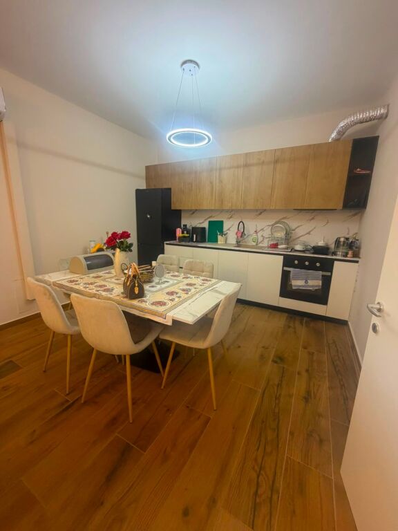 🏡 Shitet Apartament 2+1+2 – Oasis Residence