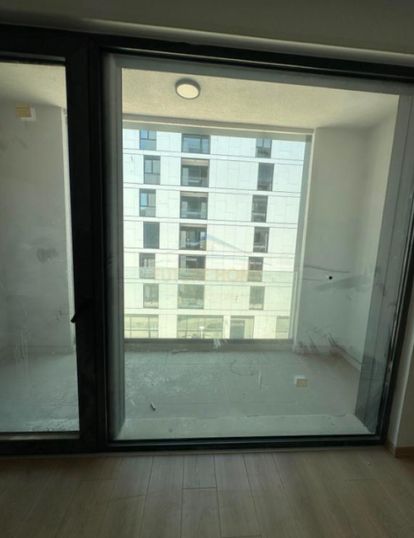 SHES Apartament 2+1+2+Post Parkimi,Ish Dogana,Tirane. DB70112