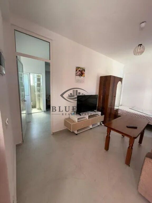 House 1+1 For Rent in the hospital area of Durres