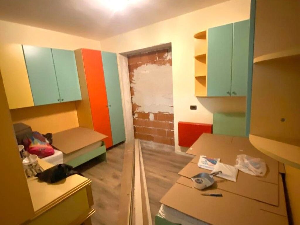 APARTAMENT 1+1 NE SHITJE TEK RING SIDE, PASKUQAN