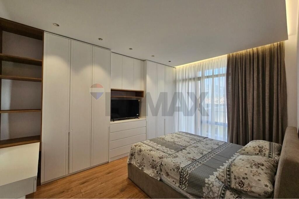 Apartament 1+1 per qira tek Bulevardi i Ri!