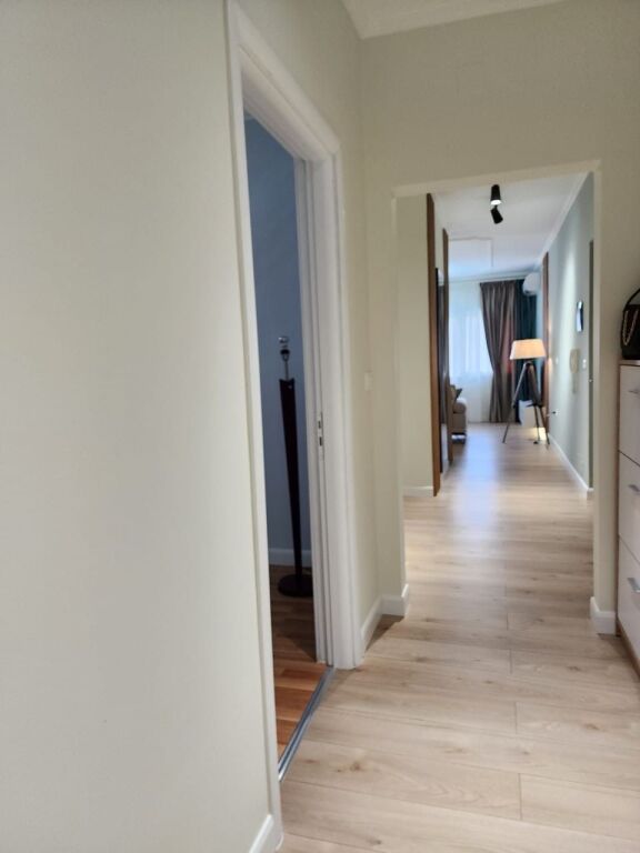 Apartament 2+1+2 me qira Komuna e Parisit