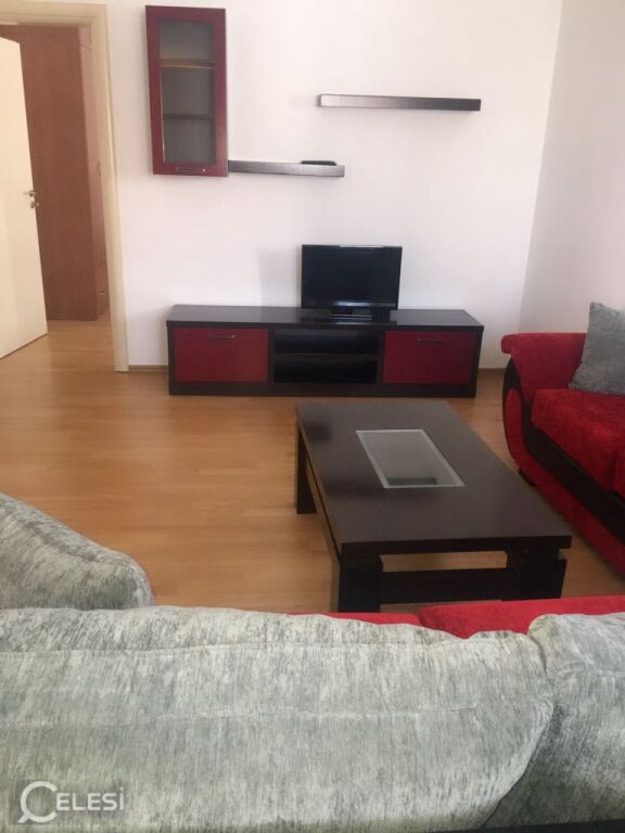 Rent | Apartament 3 + 1 | Rruga Maksim Artioli , qyteti Studenti | 600 €/month