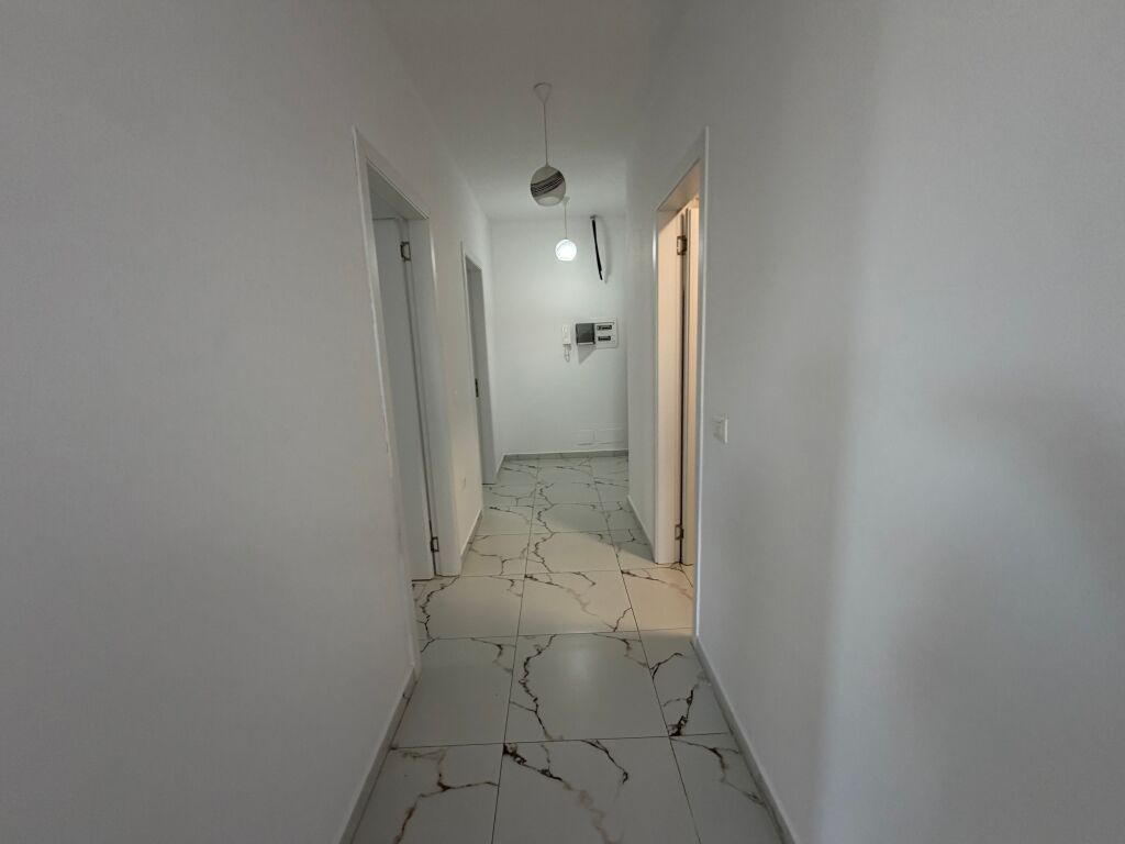 2+1, vuoto, trio tower, don bosco, 500 mila leke
