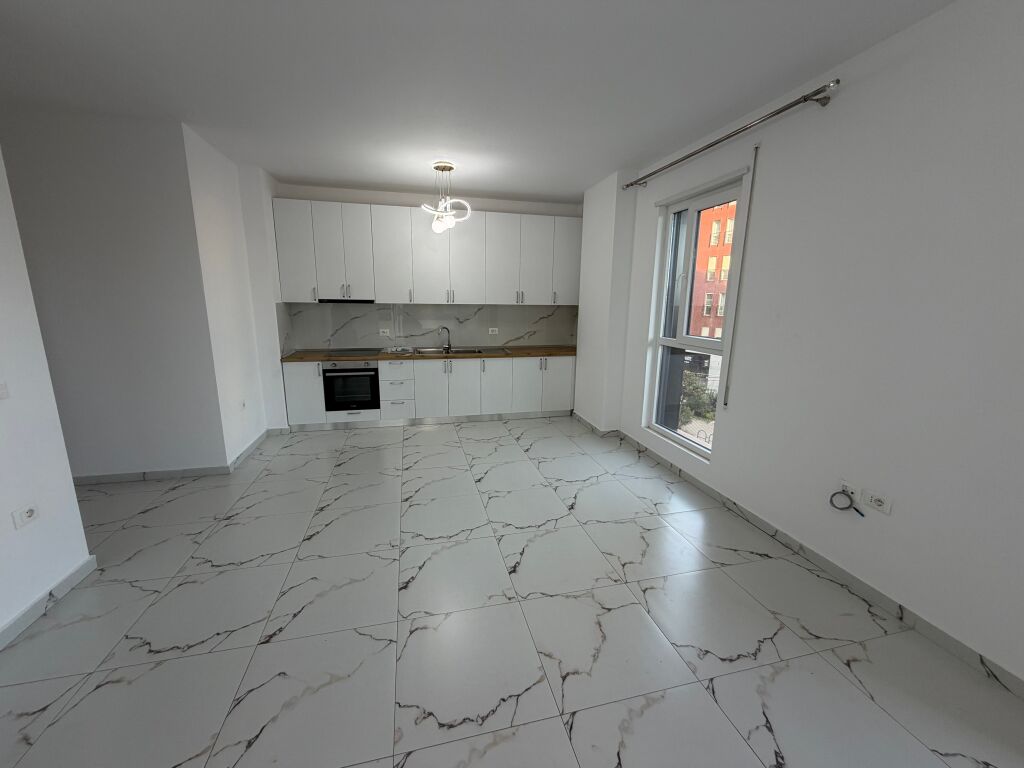 2+1, vuoto, trio tower, don bosco, 500 mila leke