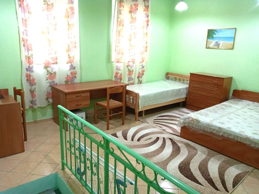 APARTMENT FOR RENT IN PRIVATE HOUSE, 350 EURO, ON 21 DECEMBER