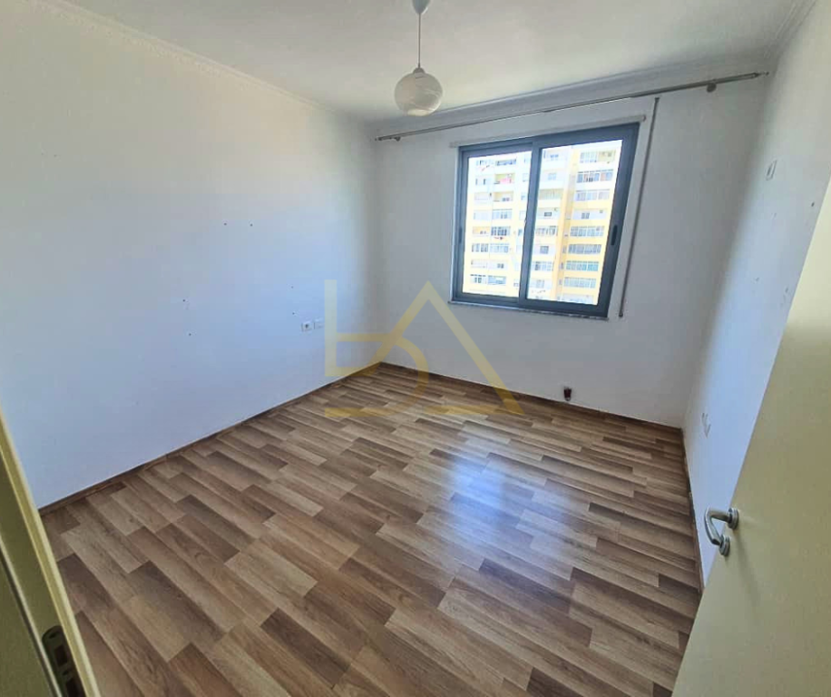 Shitet Apartament 2+1 – Durrës, Lagjja 17