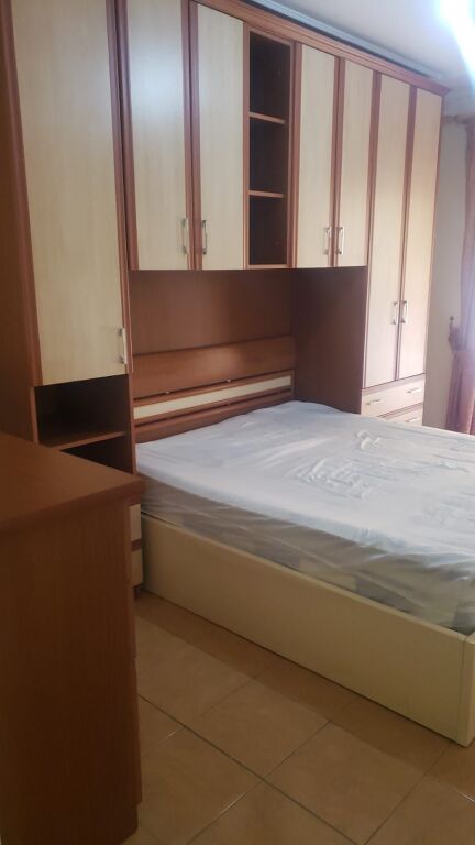 Jepet me qira 1+1 Laprake 450€
