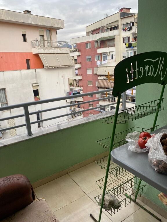 Apartament 2+1 per shitje Yzberisht Nela 6 !
