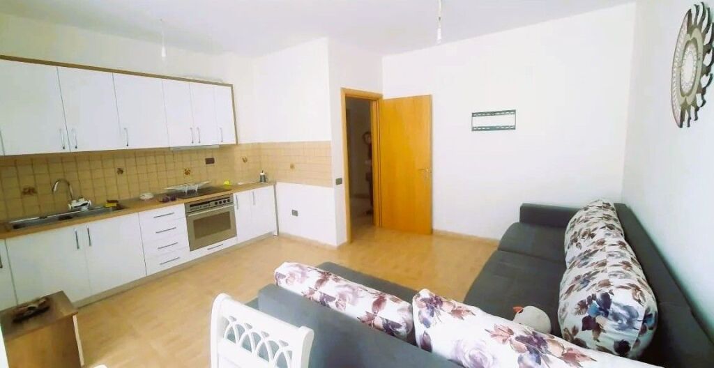 🌊🏡 Shitet Apartament 1+1 në Golem 🏡🌊