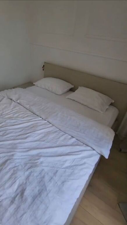 Apartament 1+1 ne shitje te pallatet e verdha
