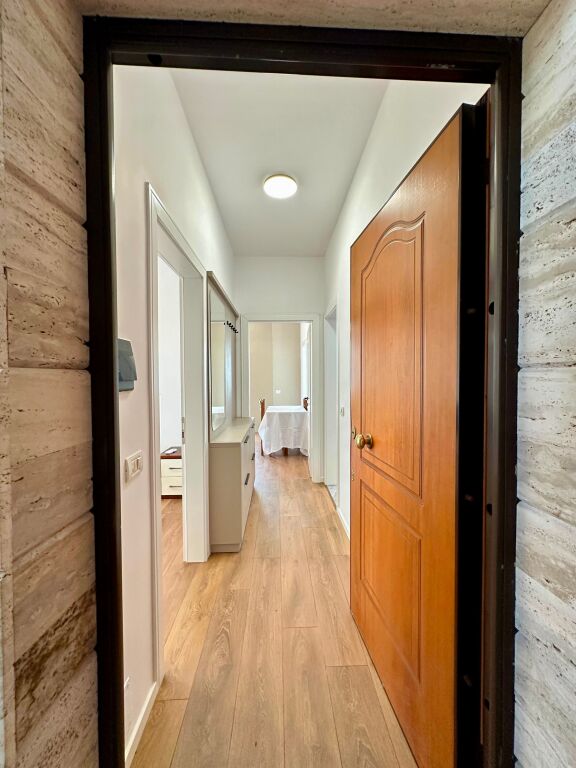 📣 QERA Apartament 2+1 📍 Tek Kopshti Zoologjik, Prane Supermarket Xhangolli ✨
