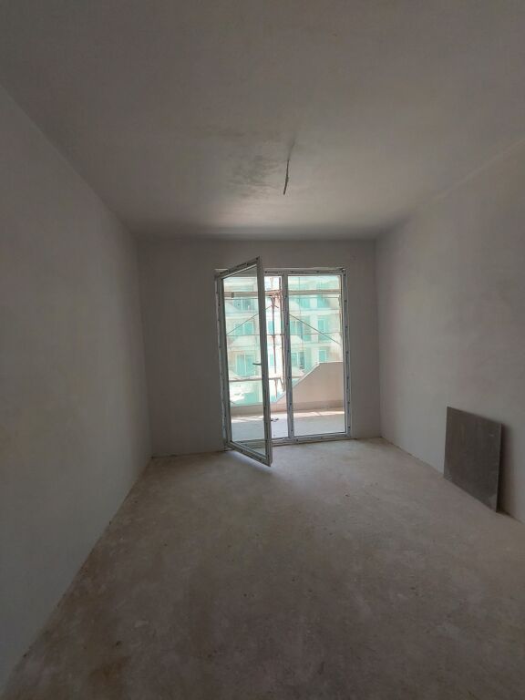 Shitje | Apartament 2 + 1 | Liqeni i Thatë | 212000 €