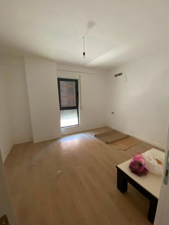 Affitto, Appartamento 1+1+Posto Auto, Jordan Misja, Tirane . Empire70411