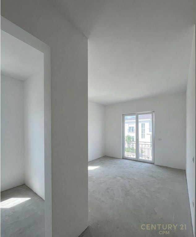 SHITET VILE EKSKLUZIVE ME PISHINE, ROLLING HILLS 2       1,200,000 €