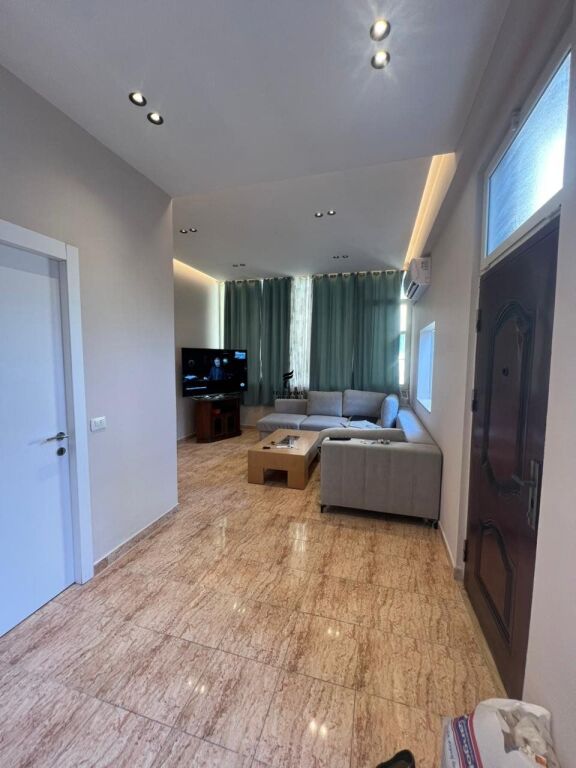 APPARTAMENTO IN AFFITTO 1+1 KODRA E DIELLIT 52.000 LEKE FH-78926