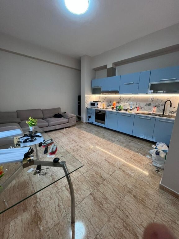 APPARTAMENTO IN AFFITTO 1+1 KODRA E DIELLIT 52.000 LEKE FH-78926