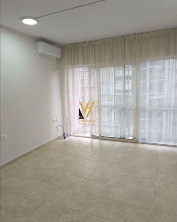 APARTMENT 1+1+BLK FOR RENT AT THE FORMER AVIATION FIELD 40,000 LEKE