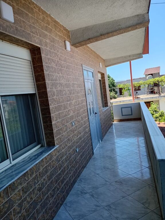 Apartament me qera