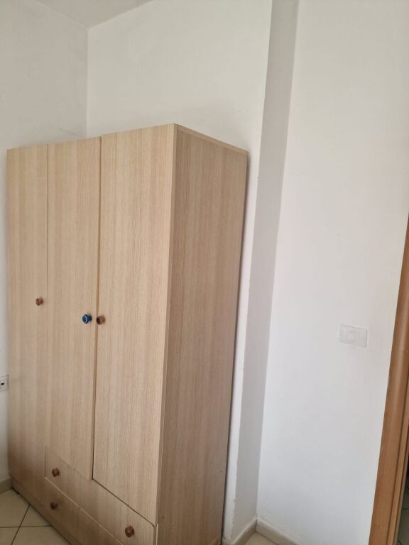 Apartamentme qira perball Delijorgjit Rruga e Kavajes