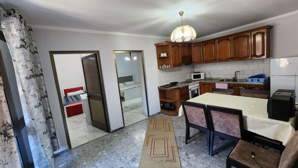 2+1 Apartment for rent – Fortuzi Street - 5 minutes away from the center of Tirana !