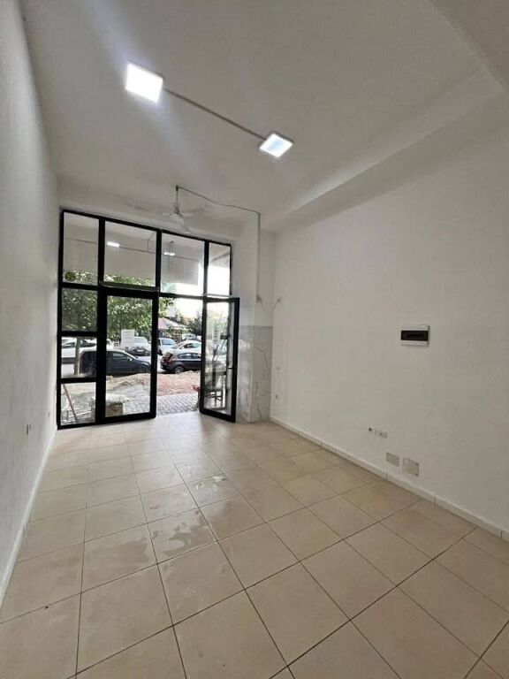 DYQAN ME QIRA 36 M2 - ASTIR, TIRANE