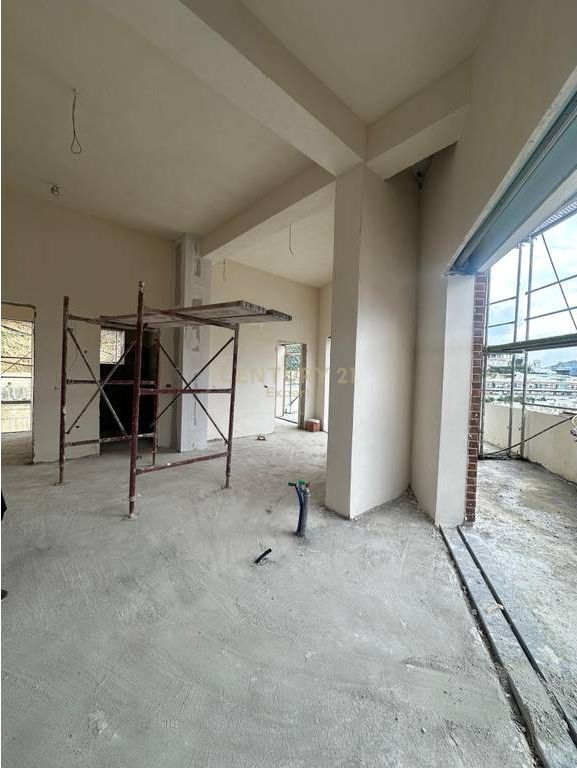 Apartment 2+1 for sale Kodra e Diellit 195,000 €