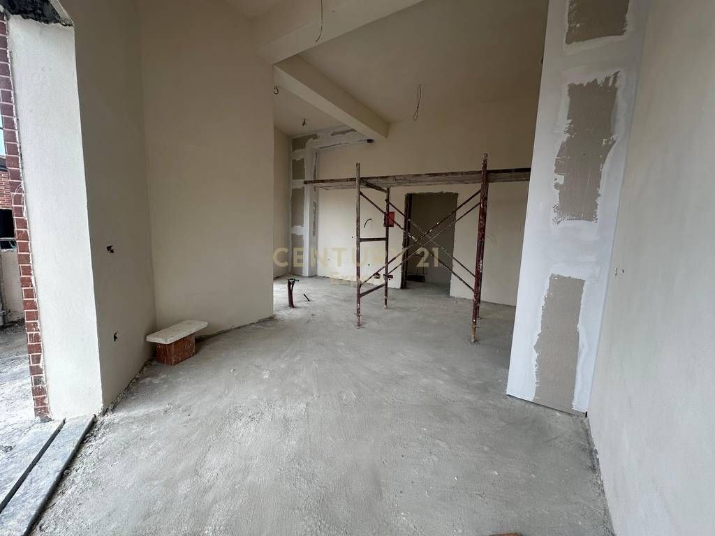 Apartment 2+1 for sale Kodra e Diellit 195,000 €