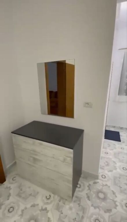 Rent | Shtëpi private 1 + 1 | Spitali Amerikan 2 | 400 €/month