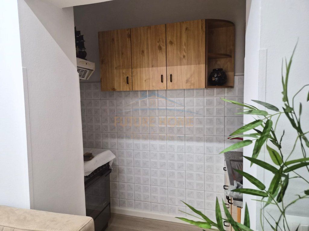 Qera, Apartament 2+1, Ish Parku I Autobuzave
