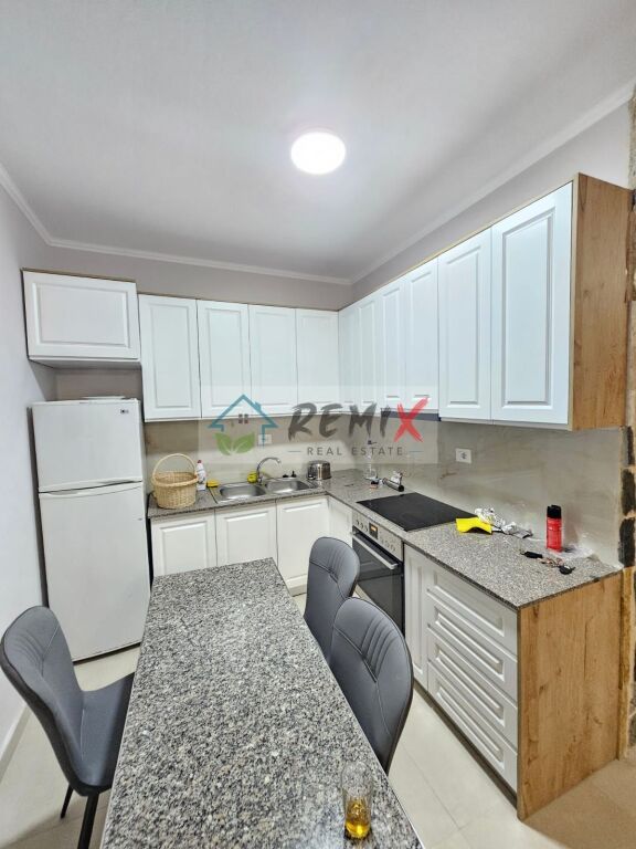 🏡 SUPER APARTAMENT PËR SHITJE – PLAZH, DURRËS 🌊