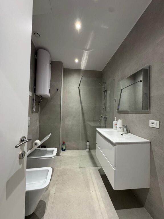 Ufficio in Affitto - Lake View Residence, Lago