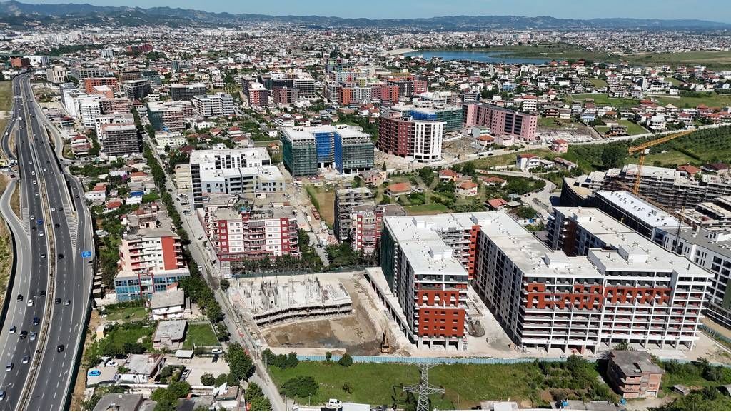 OKAZION!!! Apartament 1+1 per shitje te Kompleksi Sanel, Paskuqan