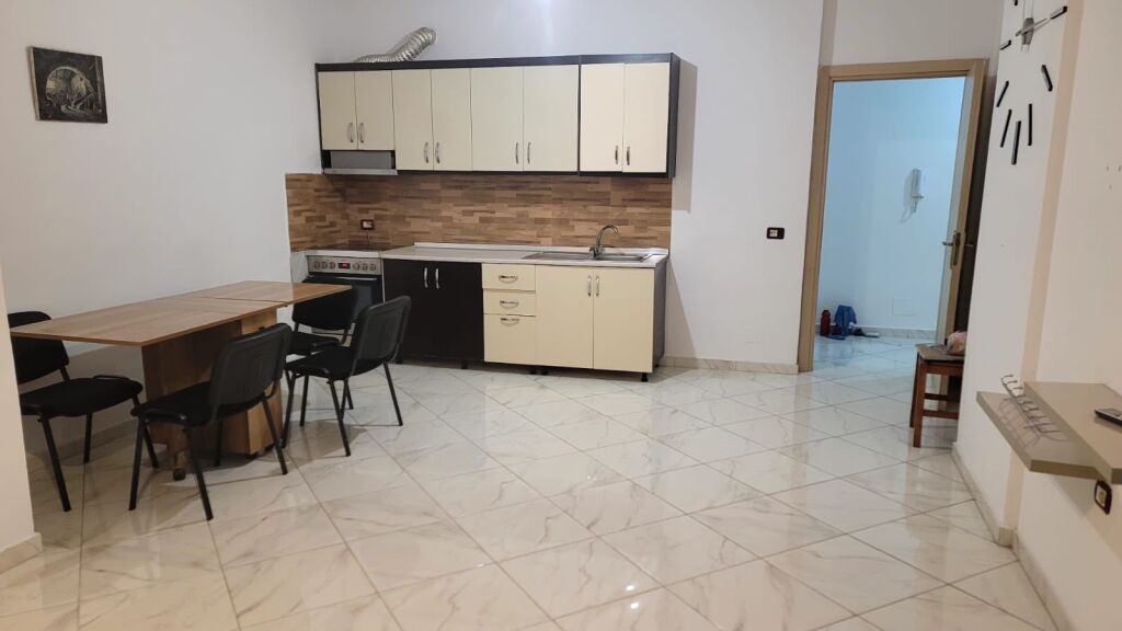 2+1 for rent in Astir