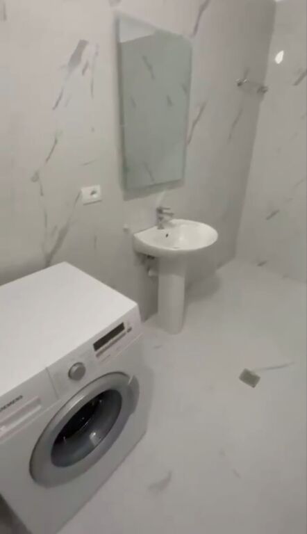 Rent | Shtëpi private 1 + 1 | Spitali Amerikan 2 | 400 €/month